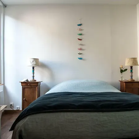 Vancouver Apartment Honfleur